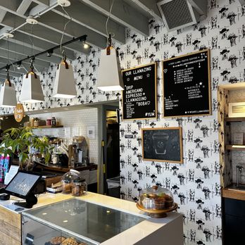 Llamas’ Corner - Interior - Themed Cafes Near Me - Baltimore, Maryland