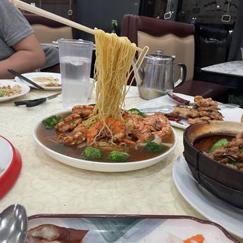 Yan Kee Restaurant - Prawn flying noodles - Chinese Near Me - Elk Grove, California Yan Kee Restaurant - Prawn flying noodles - Chinese Near Me - Elk Grove, California