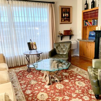 Geyserville Inn - Hotels Near Me - Geyserville, California Geyserville Inn - Hotels Near Me - Geyserville, California