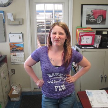 Dave's Collision Center - Office Manager Kirsten fights for the interests of our customers. - Body Shops Near Me - Baltimore, Maryland Dave's Collision Center - Office Manager Kirsten fights for the interests of our customers. - Body Shops Near Me - Baltimore, Maryland