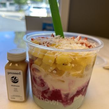 Everbowl - Bowl with pitaya and pineapple, and a ginger shot on the side - Acai Bowls Near Me - Tigard, Oregon