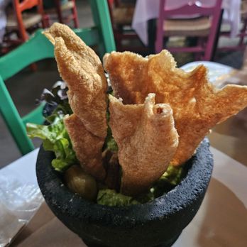 La Gruta - Chicharron with guacamole - Mexican Near Me - Teotihuacán de Arista, MEX