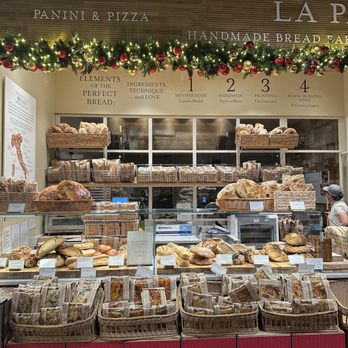 Eataly Silicon Valley - Fresh bread. - Italian Near Me - San Jose, California Eataly Silicon Valley - Fresh bread. - Italian Near Me - San Jose, California