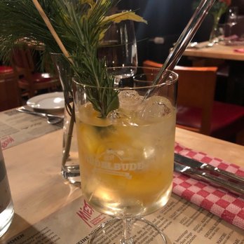 Miera - Cocktail - Wine Bars Near Me - Lübeck, SH Miera - Cocktail - Wine Bars Near Me - Lübeck, SH