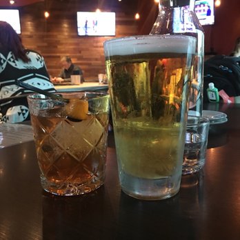 Griffin Tavern - $2 off draughts, wine, and signature cocktails! - Cocktail Bars Near Me - Denver, Colorado Griffin Tavern - $2 off draughts, wine, and signature cocktails! - Cocktail Bars Near Me - Denver, Colorado