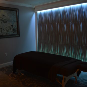 Willow Moon Healing - Massage treatment room - Reiki Near Me - Culpeper, Virginia