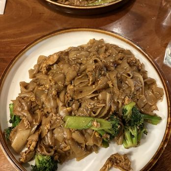 Ben Thai Cafe - Pad See Ew - Thai Near Me - San Francisco, California