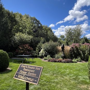 Zoey's Double Hex - Garden - American Near Me - Manchester, Vermont