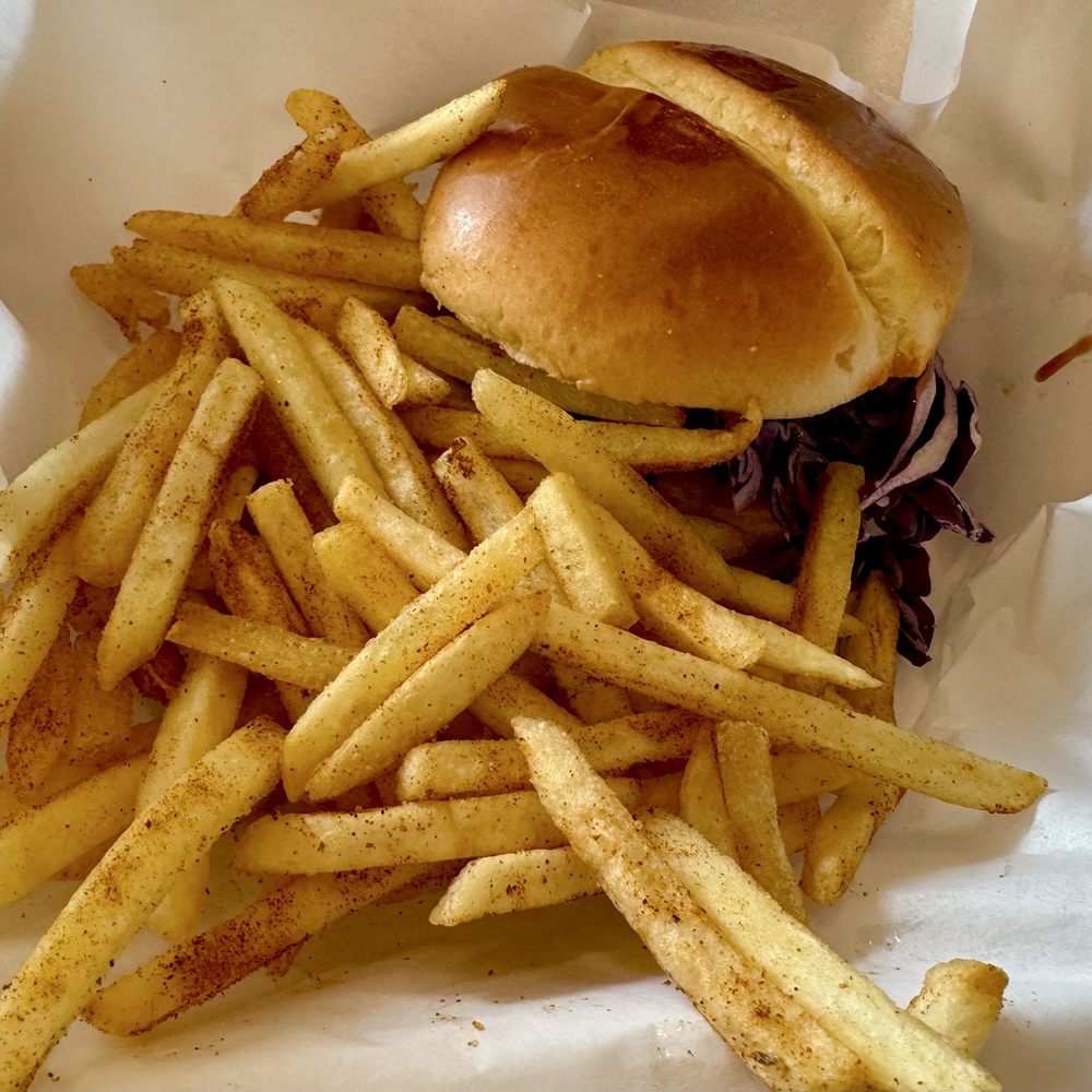Music City Brisket - Cajun fries and pulled pork sandwich - Food Trucks Near Me Music City Brisket - Cajun fries and pulled pork sandwich - Food Trucks Near Me