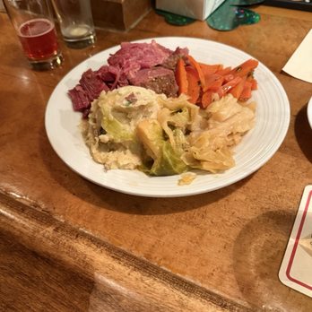 Doc Kelly's Public House - Corn beef, mashed potatoes, carrots, and cabbage served with soda bread and applesauce. - Seafood Near Me - Waupaca, Wisconsin Doc Kelly's Public House - Corn beef, mashed potatoes, carrots, and cabbage served with soda bread and applesauce. - Seafood Near Me - Waupaca, Wisconsin