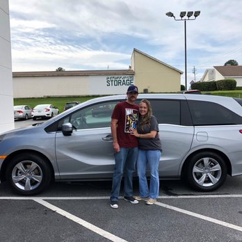 Hughes Honda - Mr. And Mrs. Oleary bought a 2019 Honda Odyssey from Robert Waller - Car Dealers Near Me - Warner Robins, Georgia