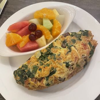 Garden Berry Cafe - Gyro Omelette - New American Near Me - Hinsdale, Illinois Garden Berry Cafe - Gyro Omelette - New American Near Me - Hinsdale, Illinois