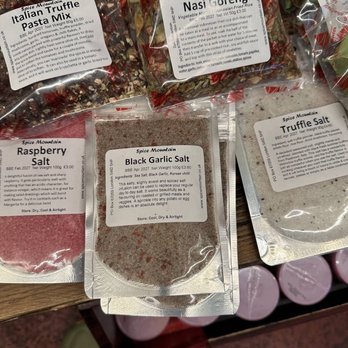 Borough Market - Farmers Market Near Me - London, XGL