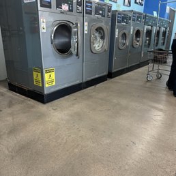 Clean laundromat