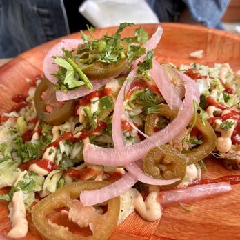 The Hidden Kitchen - Special taco: Hidden Piggin - carnitas, cabbage, bbq sauce, pickled onions, pickled jalapeños - a dream - Juice Bars & Smoothies Near Me - Cayucos, California