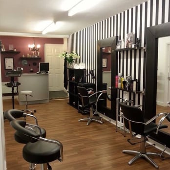 Elegance Ashton - Our salon - Makeup Artists Near Me - Manchester, XGM