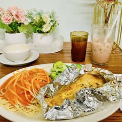 New Regent Cafe - My $10.95 Baked Garlic Fillet of Sole Lunch comes with a soup and either coffee or tea.