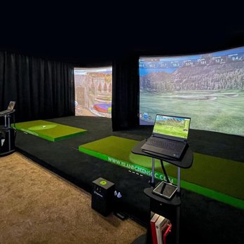Island Greens Golf Co. - Golf simulator with adjustable floor to mimic uphill, downhill lie! Pretty cool! - Golf Lessons Near Me - Round Rock, Texas