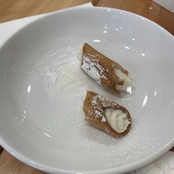 Pasta Eater hell's kitchen - Cannoli - Italian Near Me - New York, New York Pasta Eater hell's kitchen - Cannoli - Italian Near Me - New York, New York