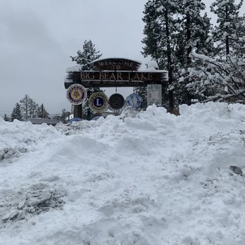 Big Bear Frontier - Snow building up nicely across the street from Cabins - Hotels Near Me - Big Bear Lake, California Big Bear Frontier - Snow building up nicely across the street from Cabins - Hotels Near Me - Big Bear Lake, California
