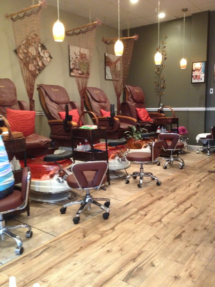 REGAL NAILS Updated August 2024 300 Nc Highway 24, Morehead City, North Carolina Nail