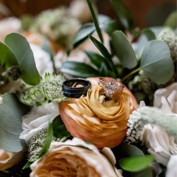 Woodland - Bouquet from Woodland Breck by Nicole - Florists Near Me - Breckenridge, Colorado Woodland - Bouquet from Woodland Breck by Nicole - Florists Near Me - Breckenridge, Colorado
