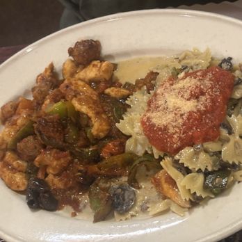 Mangia Mangia - Chicken Calabrese - Italian Near Me - Huntington Beach, California Mangia Mangia - Chicken Calabrese - Italian Near Me - Huntington Beach, California