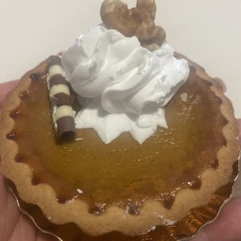 Rimini Pastry Shop - Pumpkin Tart - - Bakeries Near Me - Brooklyn, New York