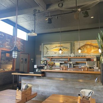 Handline - Bar - Seafood Near Me - Sebastopol, California Handline - Bar - Seafood Near Me - Sebastopol, California