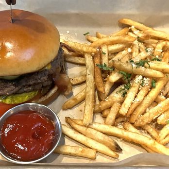 Dudley's Sports Grill - Smashbuger with bacon/brisket - Sports Bars Near Me - Rockwall, Texas Dudley's Sports Grill - Smashbuger with bacon/brisket - Sports Bars Near Me - Rockwall, Texas