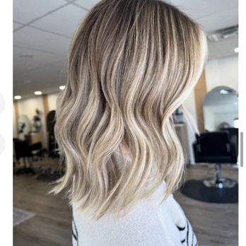 Ash and Honey Salon - Inspo photo - Hair Salons Near Me - Thousand Oaks, California Ash and Honey Salon - Inspo photo - Hair Salons Near Me - Thousand Oaks, California