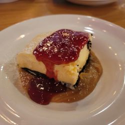 Sunset Bistro - Peanut butter and jelly cheesecake - absolutely delicious