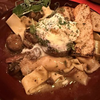Rogue Restaurant - Beef Stroganoff - American Near Me - Lava Hot Springs, Idaho