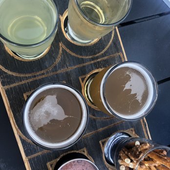Three Blondes Brewing - Beer flight - Breweries Near Me - South Haven, Michigan Three Blondes Brewing - Beer flight - Breweries Near Me - South Haven, Michigan