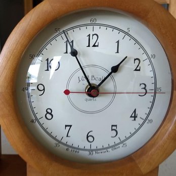 Bayside Watch - Look kids...it's 4 minutes before 2!!! - Watches Near Me - Las Vegas, Nevada
