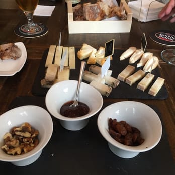 Las Viudas - Tapas Bars Near Me - A Coruña, C