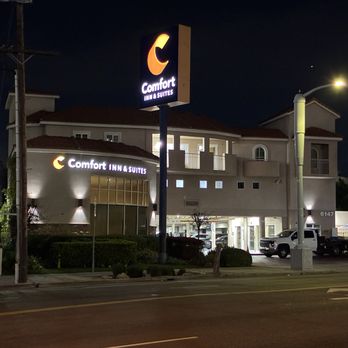 Kcd Inn Sign Comfort Inn And Suites Sign In