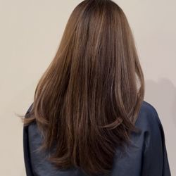 Yumi Hair Studio - Layered cut
