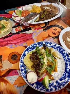 Tacos El Nevado by null