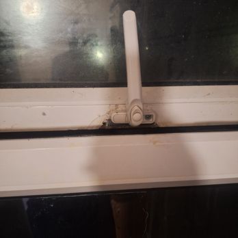 Norbreck Castle Hotel - Broken, un-functional window - Hotels Near Me - Blackpool, LAN Norbreck Castle Hotel - Broken, un-functional window - Hotels Near Me - Blackpool, LAN