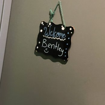Cleveland Veterinary Clinic - Cute welcome sign! - Veterinarians Near Me - Cleveland, Ohio Cleveland Veterinary Clinic - Cute welcome sign! - Veterinarians Near Me - Cleveland, Ohio