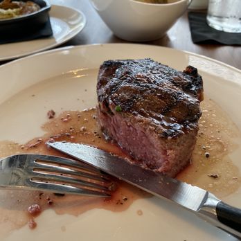 Perl - Ny Strip Steak - Seafood Near Me - North Miami Beach, Florida Perl - Ny Strip Steak - Seafood Near Me - North Miami Beach, Florida