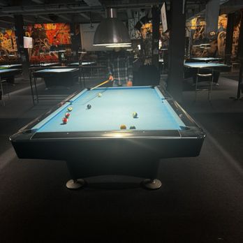 CUE BAR - Updated February 2026 - 241 Photos & 249 Reviews - 45-18 Bell