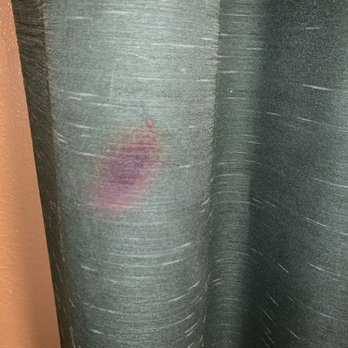 New Corral Motel - Nasty stained curtains - Hotels Near Me - Victorville, California