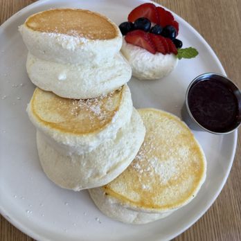 Take Ur Seat - Berry Good Cloud - Breakfast & Brunch Near Me - Chino Hills, California Take Ur Seat - Berry Good Cloud - Breakfast & Brunch Near Me - Chino Hills, California