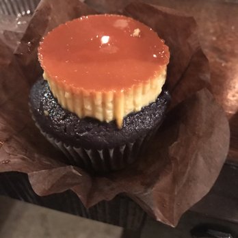 Cafe 86 - Desserts Near Me - Artesia, California Cafe 86 - Desserts Near Me - Artesia, California