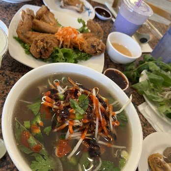 Pho Lee Hoa Phat - Beef Pho and chicken wings. - Vietnamese Near Me - Vacaville, California Pho Lee Hoa Phat - Beef Pho and chicken wings. - Vietnamese Near Me - Vacaville, California