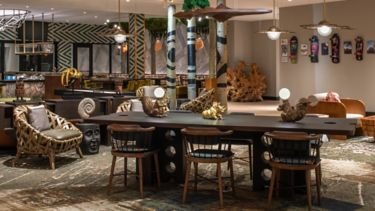 Hotel Paradox, Autograph Collection by null