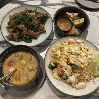 Kin Long Beach - Thai Near Me - Long Beach, California Kin Long Beach - Thai Near Me - Long Beach, California