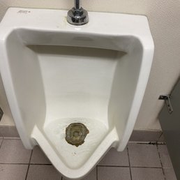 God only knows what's in that bottom area. Gross!!!